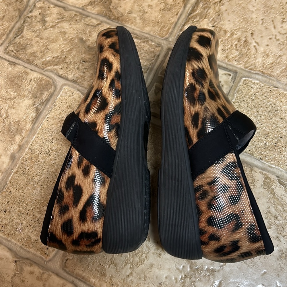 Greys Anatomy Softwalk Meredith Clog - image 4